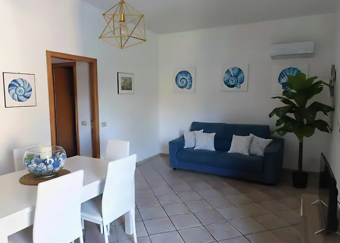 Adele 坎波菲利斯·迪·罗切